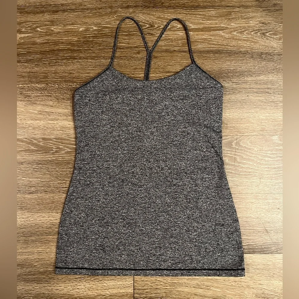 Lululemon Power Pose Tank in Heathered Black Size 10